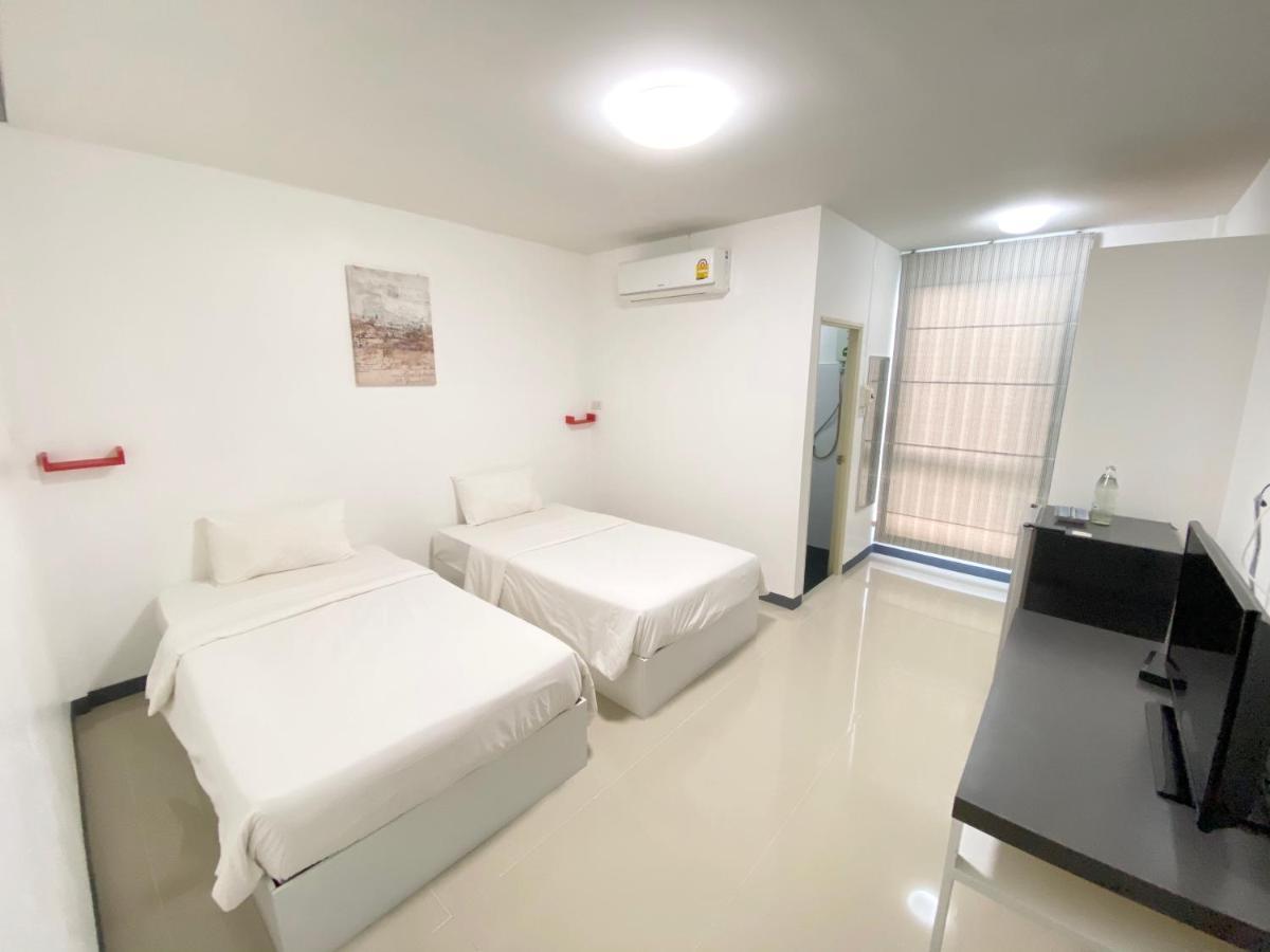 Honghub Sakon Hotel Sakon Nakhon Esterno foto